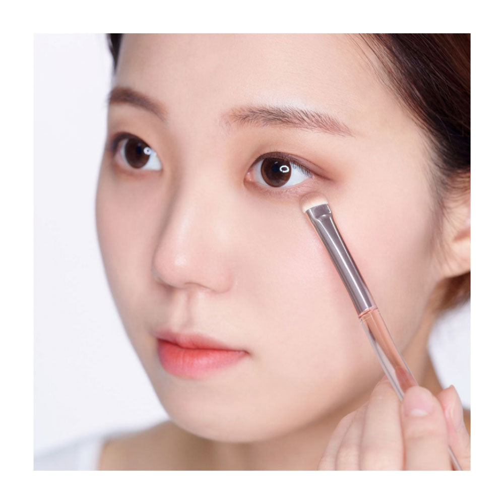 B. by BANILA Smudge Brush -Peaches&Creme Shop Korean Skincare Malta