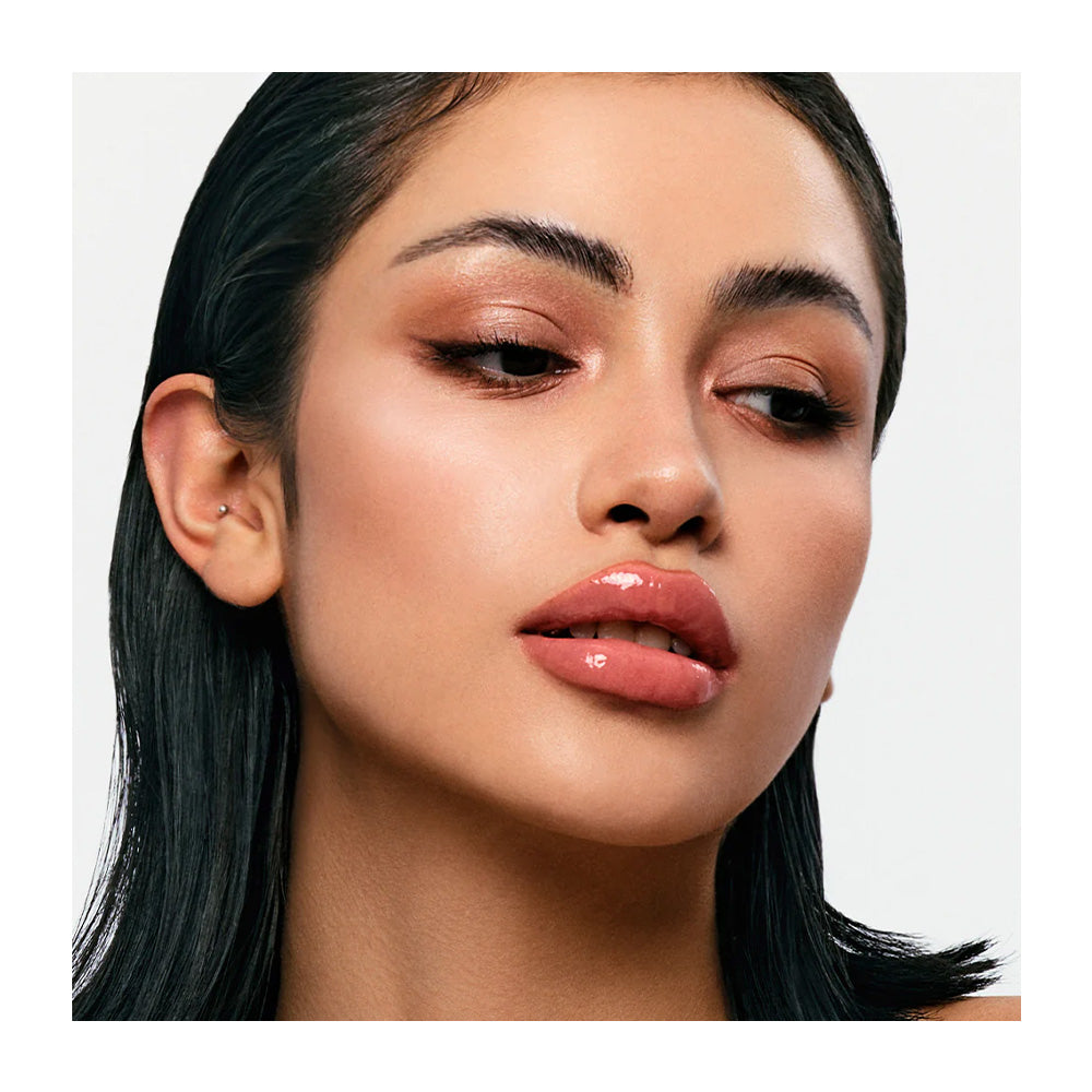 Close-up of a woman&