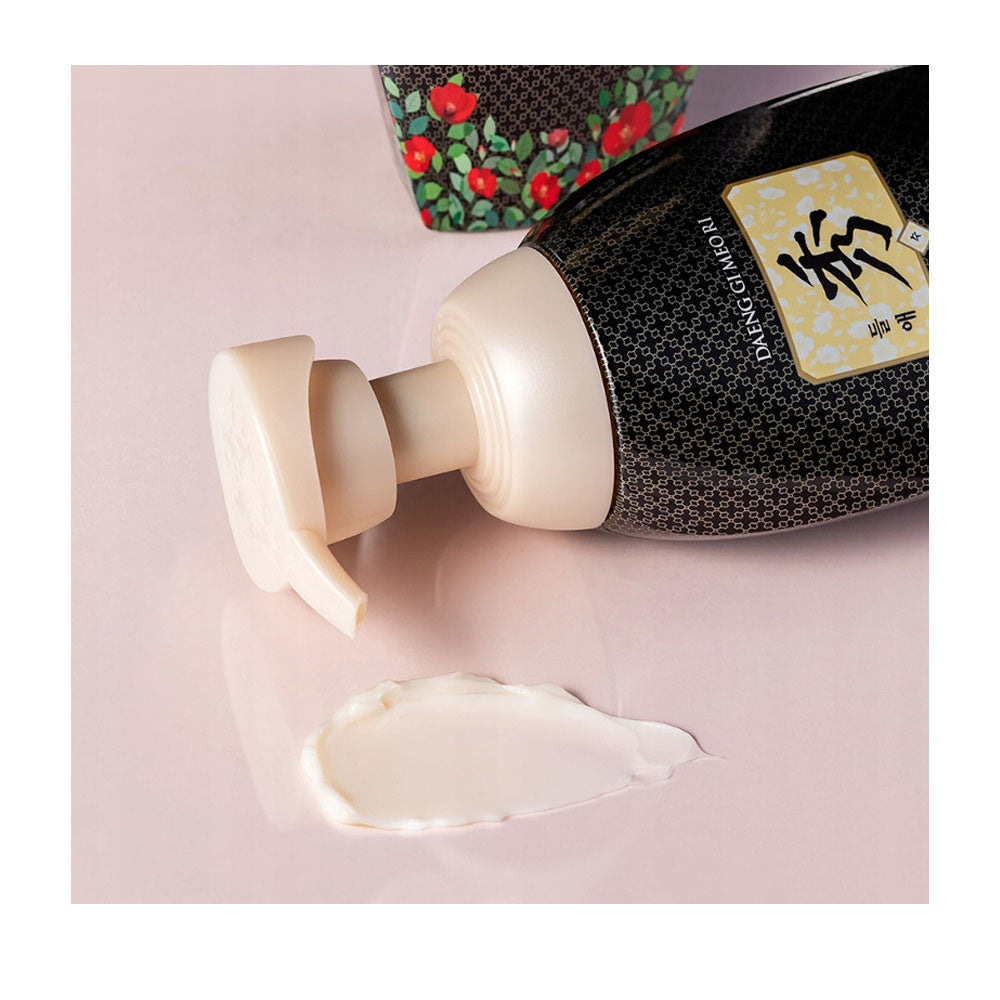 Daeng Gi Meo Ri Dlae Soo Hair Loss Care Treatment - Peaches&Creme Shop Korean Skincare Malta