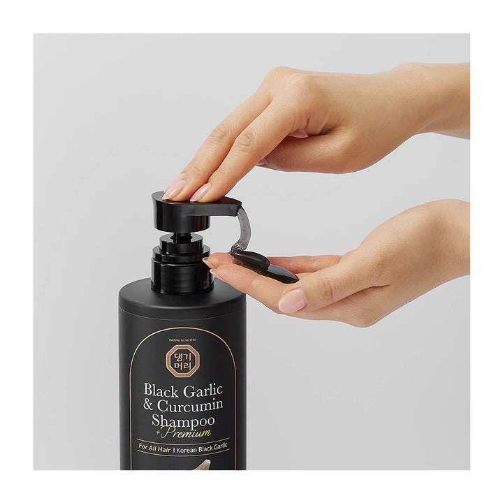 Daeng Gi Meo Ri Premium Black Garlic & Curcumin Shampoo - Peaches&Creme Shop Korean Skincare Malta