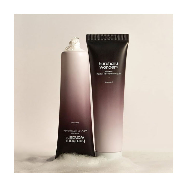 HARUHARU WONDER Black Rice Moisture 5.5 Soft Cleansing Gel - Peaches&Creme Shop Korean Skincare Malta
