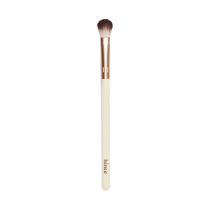 HINCE Eyeshadow Base Brush - Peaches&Creme Shop Korean Skincare Malta