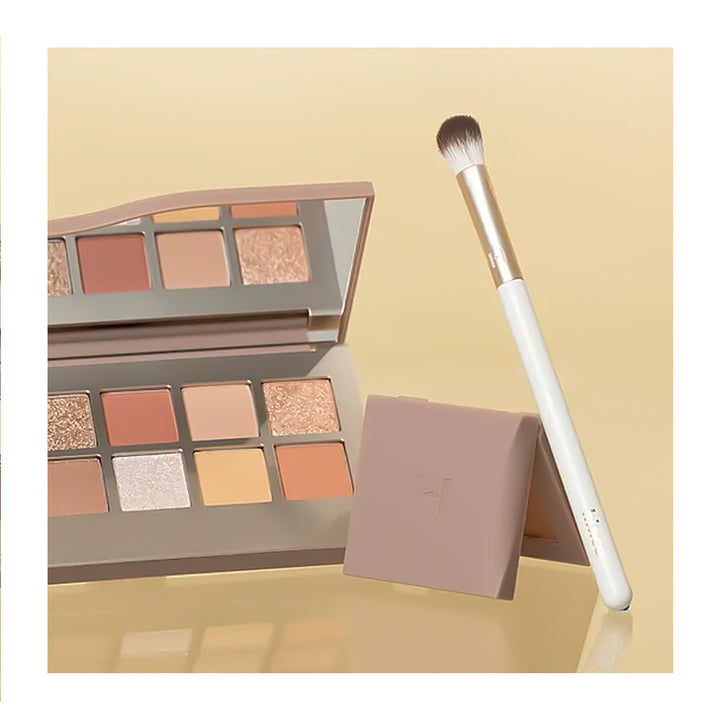 HINCE Eyeshadow Base Brush - Peaches&Creme Shop Korean Skincare Malta