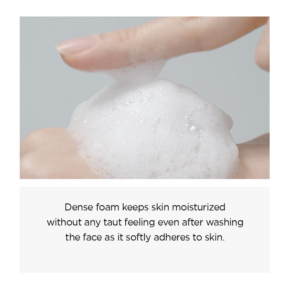 Isntree Hyaluronic Acid Low-pH Cleansing Foam - Peaches&Creme Shop Korean Skincare Malta