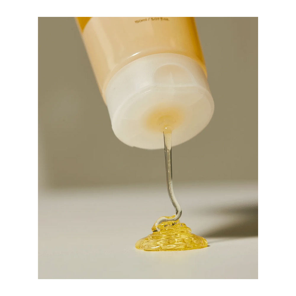 iUNIK Calendula Balancing Foam Gel Cleanser - Peaches&Creme Shop Korean Skincare Malta