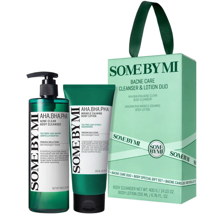 SOME BY MI Bacne Care Cleanser &amp; Lotion Duo gift set, featuring a 400g body cleanser bottle, a 200ml body lotion tube, and a matching mint green gift bag with dark green handles on a white background.